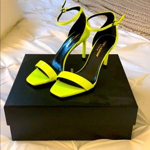 Saint Laurent Amber 85